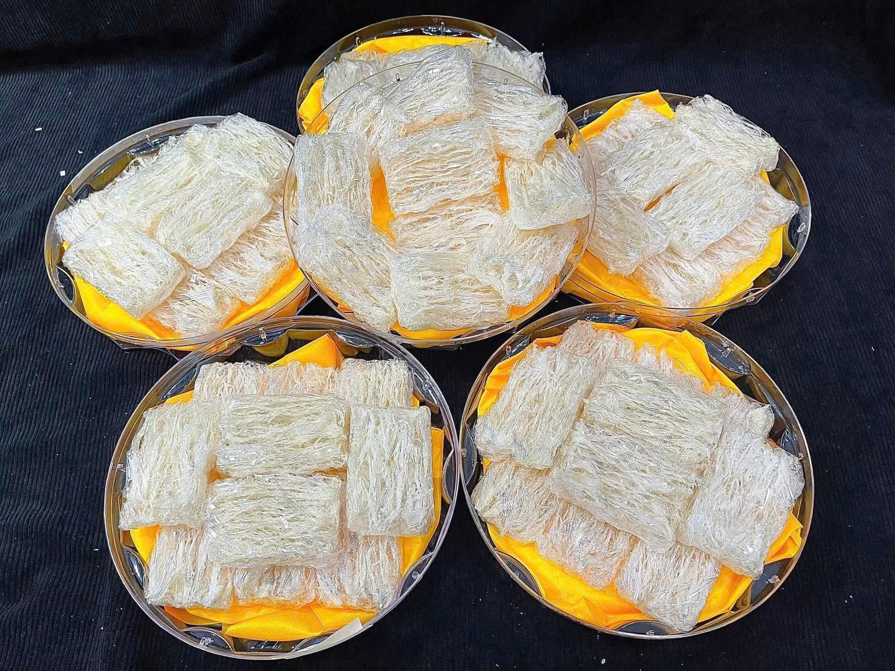 Yến tinh chế vuông sợi